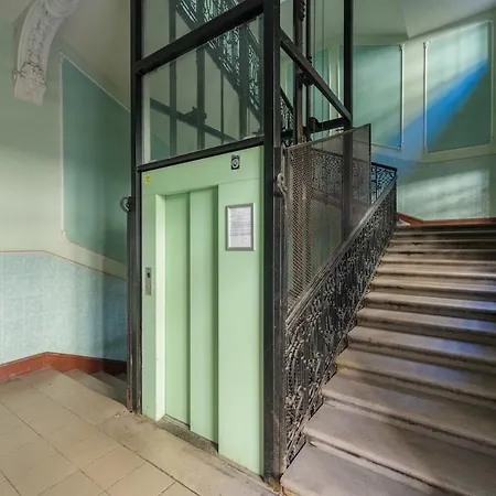 Apartamento Luxe Skyline Serenity Retreat By Dohany Synagogue *