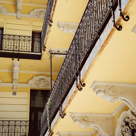 Luxe Skyline Serenity Retreat By Dohany Synagogue Apartamento Budapeste