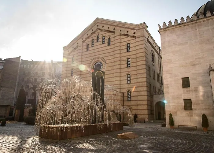 Apartament Luxe Skyline Serenity Retreat By Dohany Synagogue *