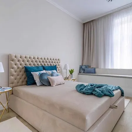 아파트 Luxe Skyline Serenity Retreat By Dohany Synagogue 부다페스트